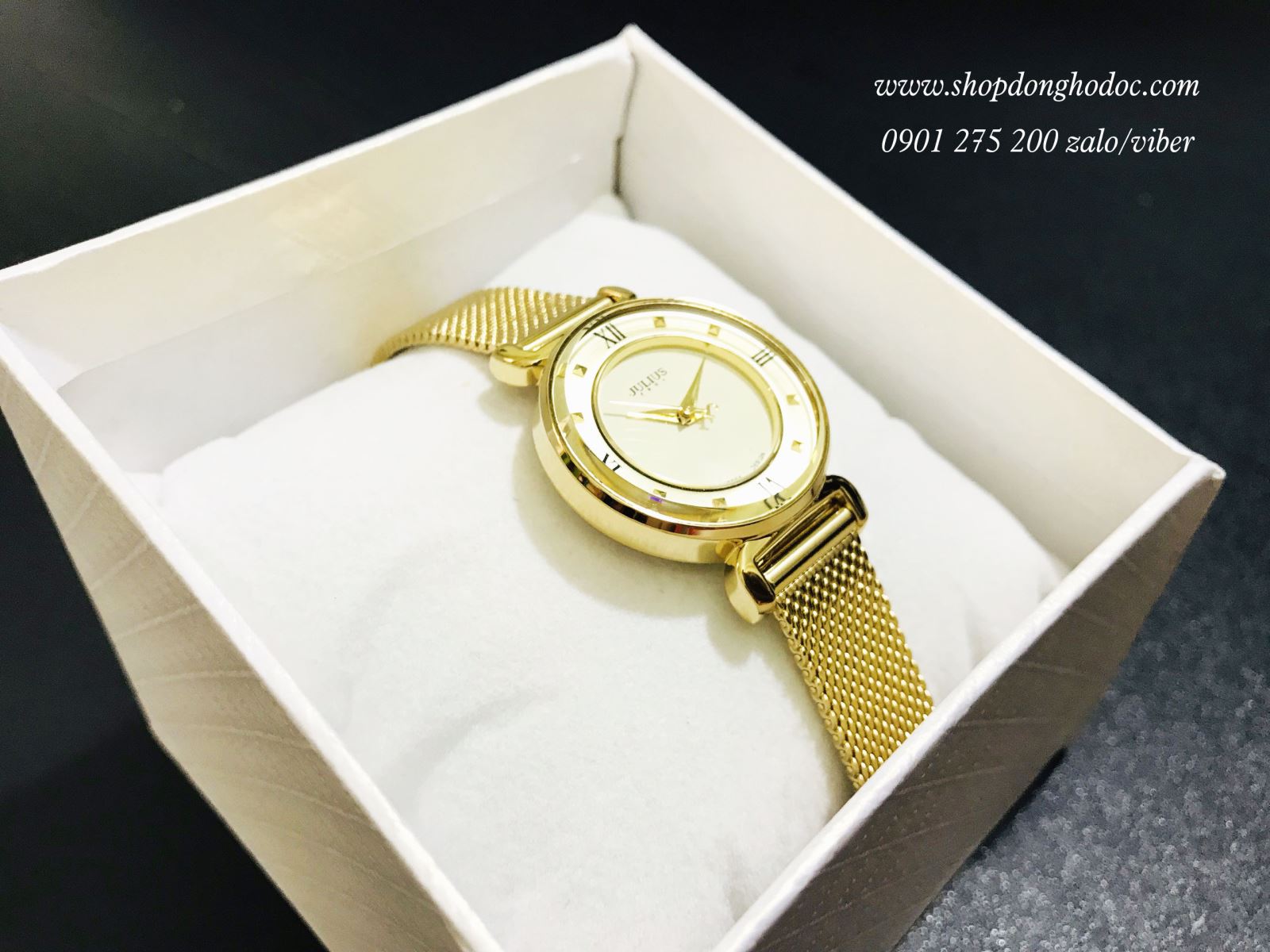 Đồng hồ nữ dây kim loại lưới mặt tròn vàng sang chảnh Julius 728 ĐHĐ24001