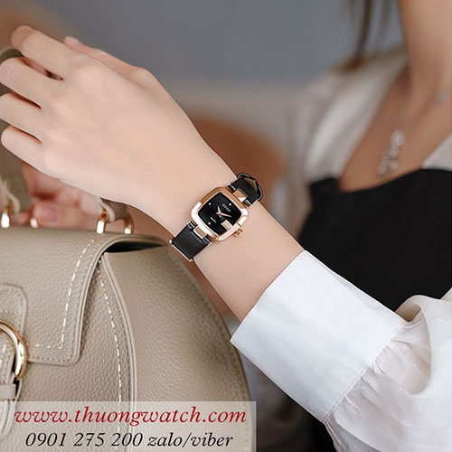 dong-ho-nu-guou-8190-day-da-mat-vuong-size-nho-den-dhd39806 dong-ho-nu-guou-8190-day-da-mat-vuong-size-nho-den-dhd39806