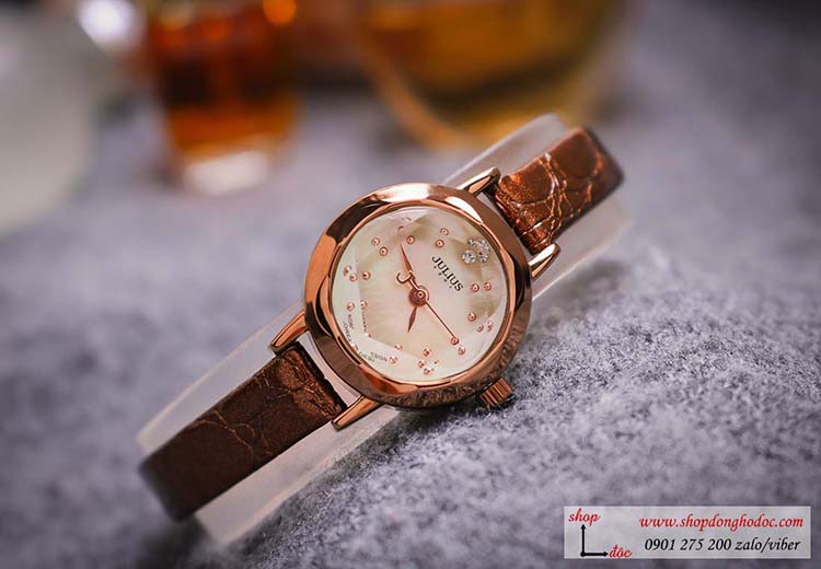 Đồng hồ nữ Hàn Quốc Julius JA 482B dây da mặt tròn size nhỏ nâu tây sang chảnh ĐHĐ30802